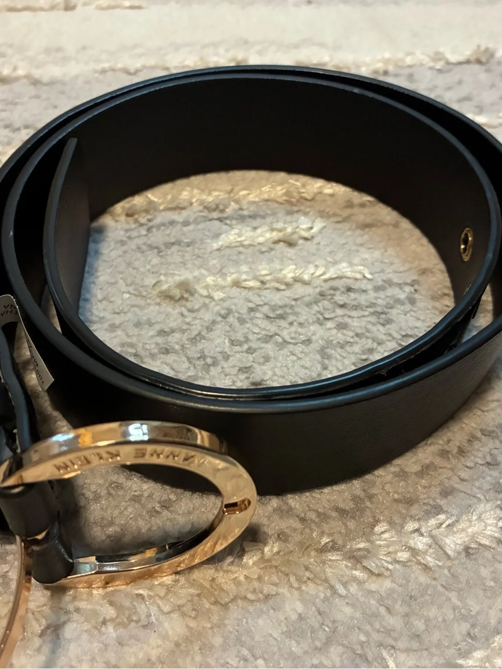 Anne Klein black polyurethane belt w/polished gold-tone round buckle NWOT